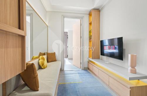 Old Jakarta Apartment | Timbria by Kozystay - Kemayoran