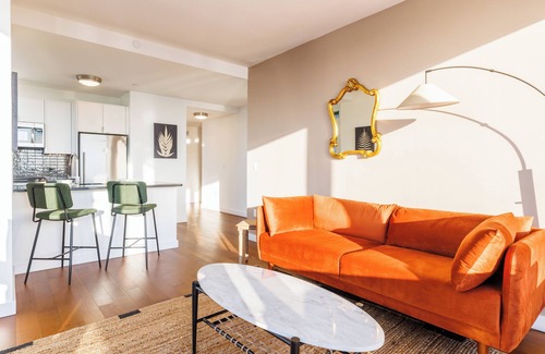 Theater District Apartment | Time Square Luxury Huge Two-Bedroom Apartment