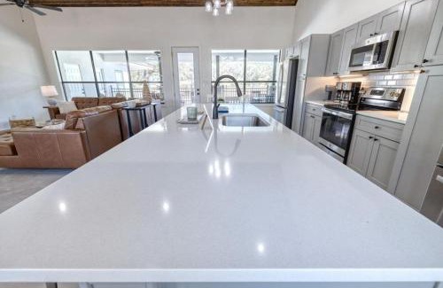 Sabinal House | Tin Cup