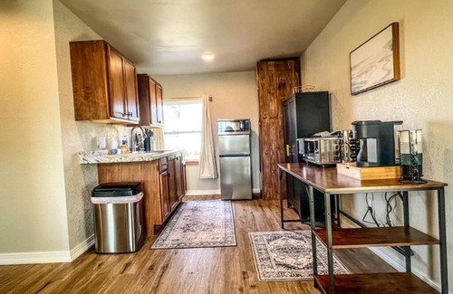 Harrison Cabin | Tiny Excursion Cabin 1 - Superior Snug