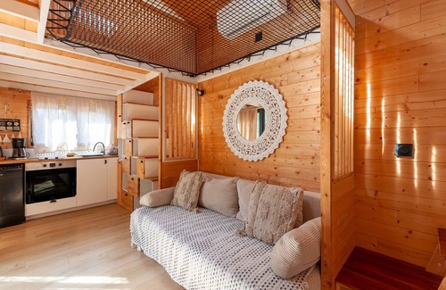 Peypin House | Tiny House Bali with Mountain View, Wi-Fi and Air Conditioning