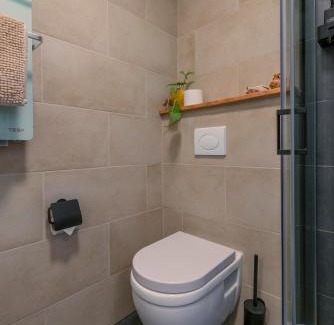 Municipality of Nijmegen Apartment | Tiny house - fietsverhuur, eigen keuken en badkamer