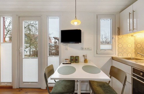 Jesberg House | 'Tiny House Im Grünen' with Private Terrace and Private Garden