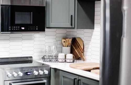 Near Northwest Apartment | Tiny House Living | 1.8 Mi to Notre Dame |