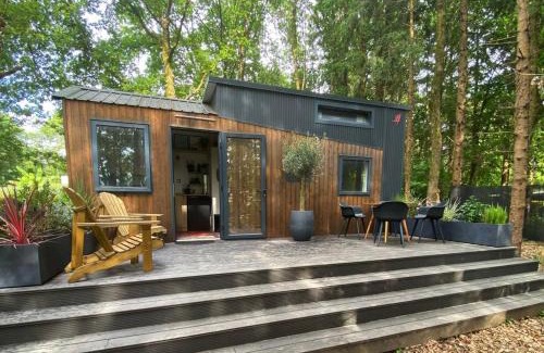 Ferel Ski Chalet | Tiny house sur terrain boisé à 10 mn de la mer
