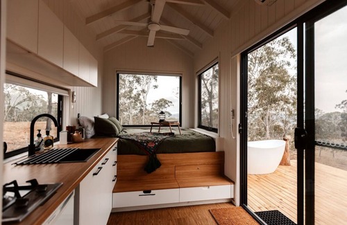 Ramsay Cabin | Tiny Kya Summary: A f