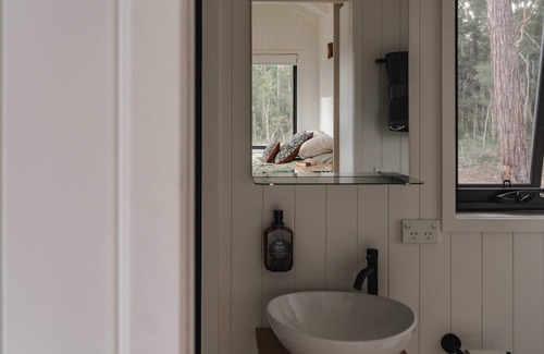 Ramsay Cabin | Tiny Kya Summary: A f