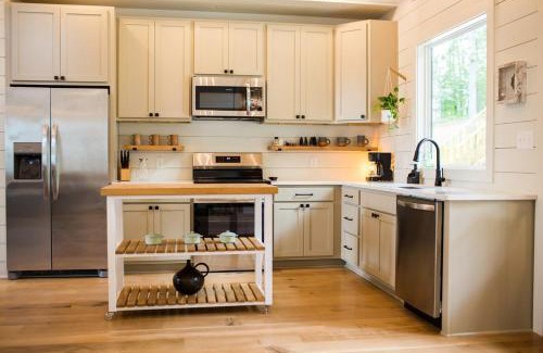 Farmerville House | Tipi Cabin Lake D'Arbonne
