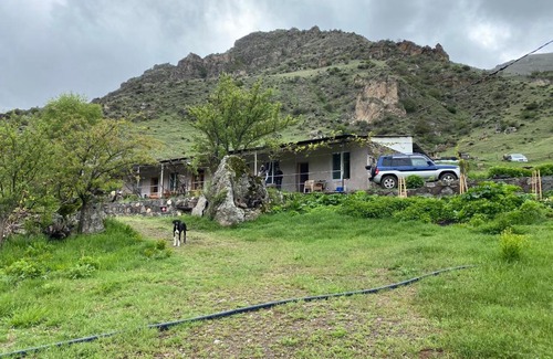 T'ba House | Tirebi Farmhouse
