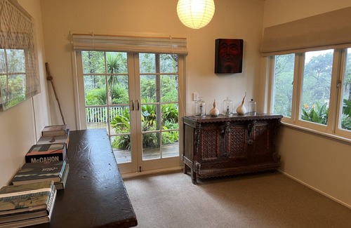 Titirangi House | TITIRANGI TREE HOUSE ESCAPE