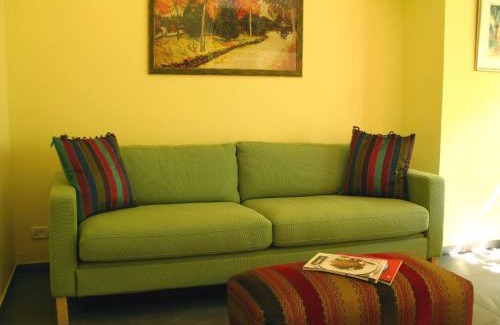 Tel Aviv City Center Apartment | TLV Living Apartment