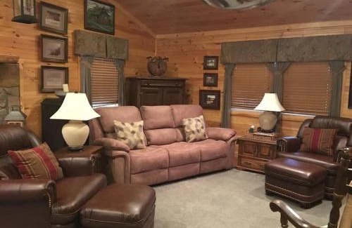 Spencer House | TN State Parks Open! Hikes, Waterfalls, Firepits!
