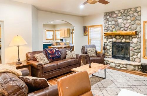 Pinetop House | TNT AZ Cabin