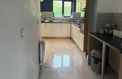 Morriston House | To your convenience, day,week or monthly.