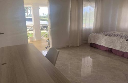'Eua Island House | Toafa Elidad Airport Lodge