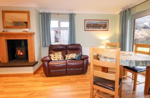 Finsbay House | Tobson