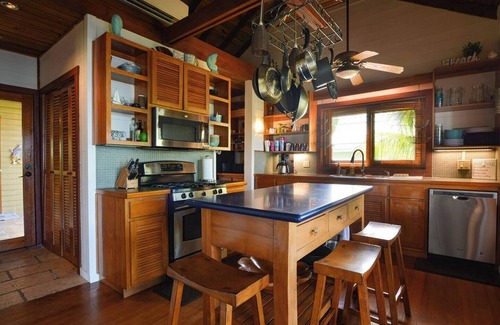 Antoneys Cay House | Todorojo at Lawson Rock by Island House Vacation Rentals