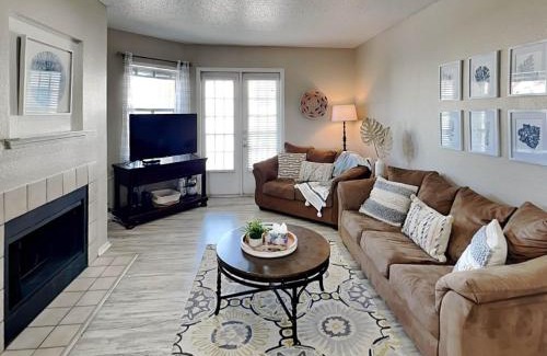 Corpus Christi Apartment | Toes In The Water II