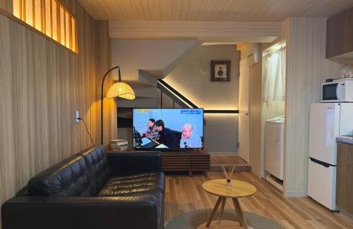Sumida Villa | TOKYO SKYTREE VILLIA-Whole villia space perfect for families and groups