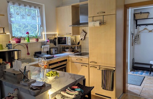 Unterboihingen Apartment | TOM13 - Business or vacation, close to the center and yet in the green