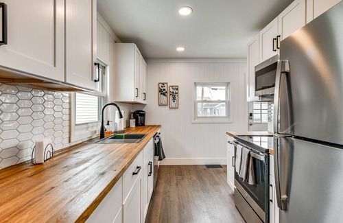 Tonawanda House | Tonawanda Home ~ 14 Mi to Niagara Falls State Park