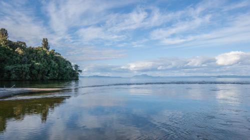 Kuratau Bed & Breakfast | Tongariro Adventures