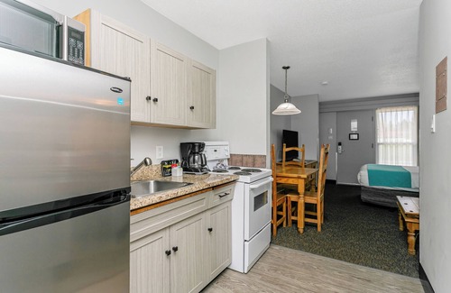 Jasper Hotel | Tonquin Inn