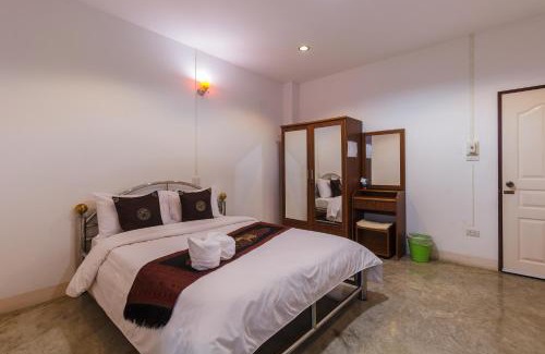 Phitsanulok Hotel | Tonwai Modern Place