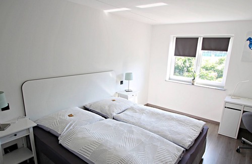 Herzogenaurach Apartment | Top apartment in a quiet location, yet central