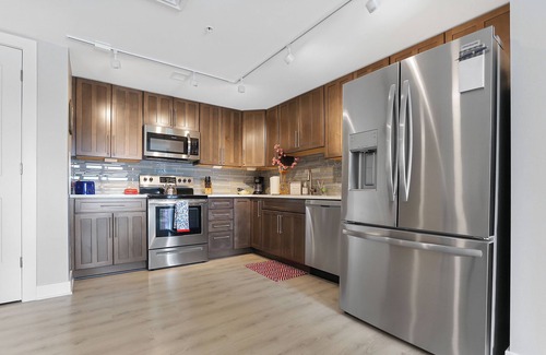 Canandaigua Condo | Top Floor Canandaigua Lake Condo With Water Stunning Views
