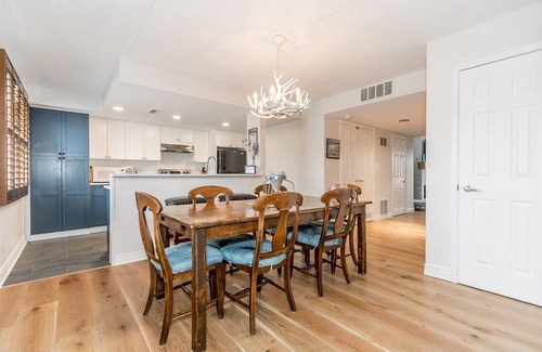 The Blue Mountains House | Top Location 3 BDRM, Private Sauna, Mountain Views