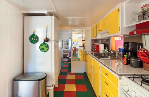 Topanga Cabin | Topanga Canyon Hippie Creekside Trailer