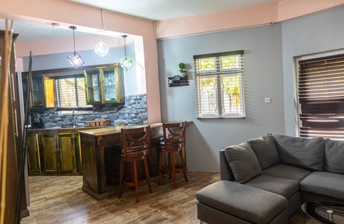 Soufriere Apartment | Topaz Apartment Villa - Mountain View