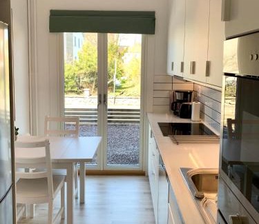 Kalmar Apartment | Toppmodern familjelägenhet nära Kalmar slott och långviksbadet
