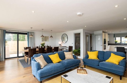 St Minver Cottage | TOR VIEW, family friendly, with open fire in St Minver