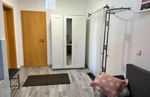 Tornow Apartment | Tornower Waldhäusl, perfekt gelegen 60 km vor Berlin, auf der Schwelle zum Spreewald und nahe Tropical Islands