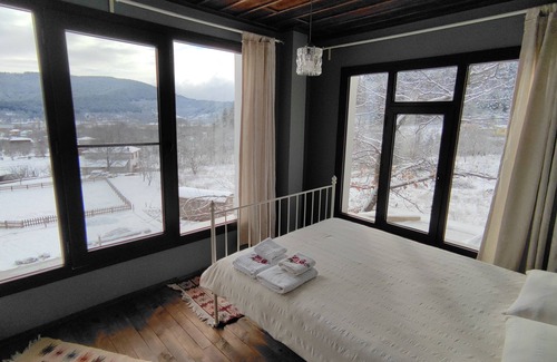Odemis Hotel | Torrhebia Dag Evi