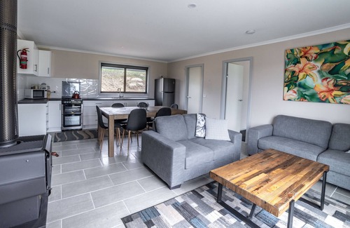 Jindabyne Cottage | TOUCHDOWN COTTAGES JINDABYNE