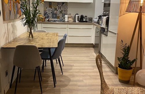 Le Mourillon Apartment | Toulon LE Mourillon , Appartement T3 VUE MER et ET Balcon
