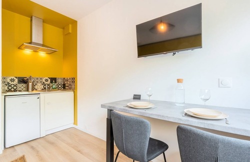 Tourcoing Apartment | Tourcoing equipped studio with parking