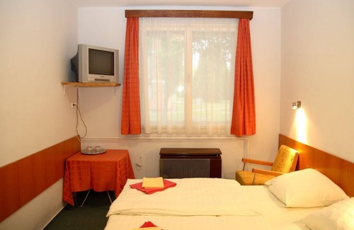 Nagykanizsa Hotel | Touring Hotel