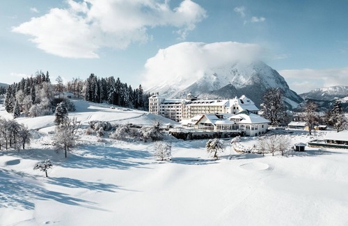 Gatschen House | Tower Suite (half board) - IMLAUER Hotel Schloss Pichlarn