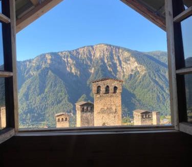 Lalkhori House | Towers Inn Cottage
