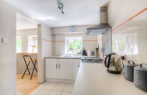 Longnor Cottage | Town End Barn | Warslow Near Hartington, Peak District & Derbyshire Dales