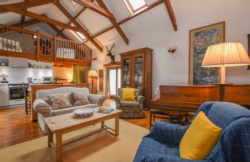 Lydford Cottage | TOWNEND BARN, pet friendly, character holiday cottage in Lydford