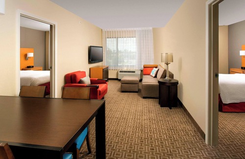 Lexington Park Hotel | TownePlace Suites by Marriott Lexington Park Patuxent River Naval Air Station