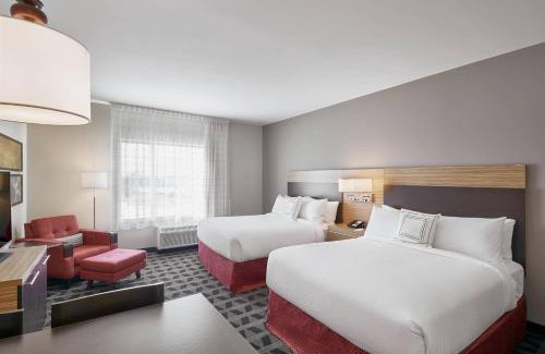 Medicine Hat Hotel | TownePlace Suites by Marriott Medicine Hat