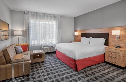 Sherwood Park Hotel | TownePlace Suites by Marriott Edmonton Sherwood Park