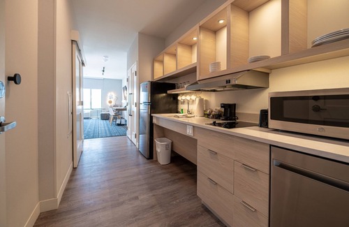 Las Vegas Hotel | TownePlace Suites by Marriott Las Vegas North I-15