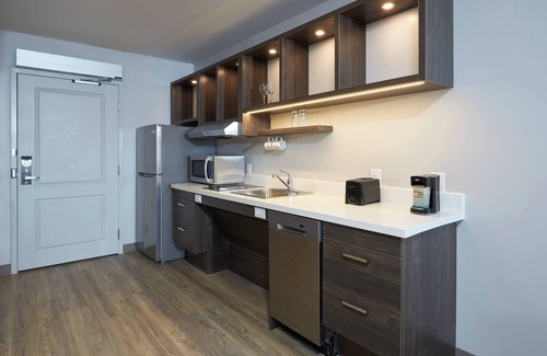 Hamilton Hotel | TownePlace Suites by Marriott Hamilton